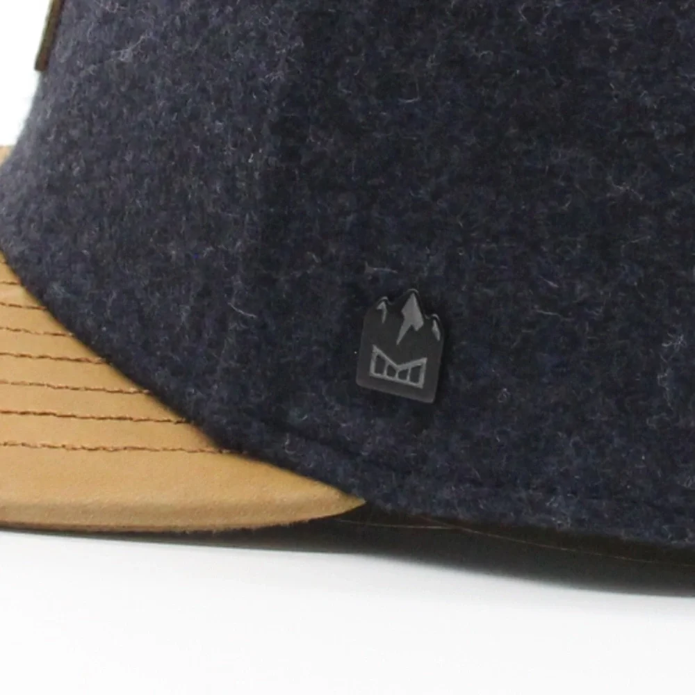 Melin Odyssey Scout Thermal Strapback in Navy - Picture 7 of 10
